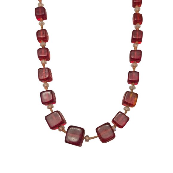 Vintage Cherry Red Lucite Necklace Square Beads Mid Century Glow - Picture 3 of 8